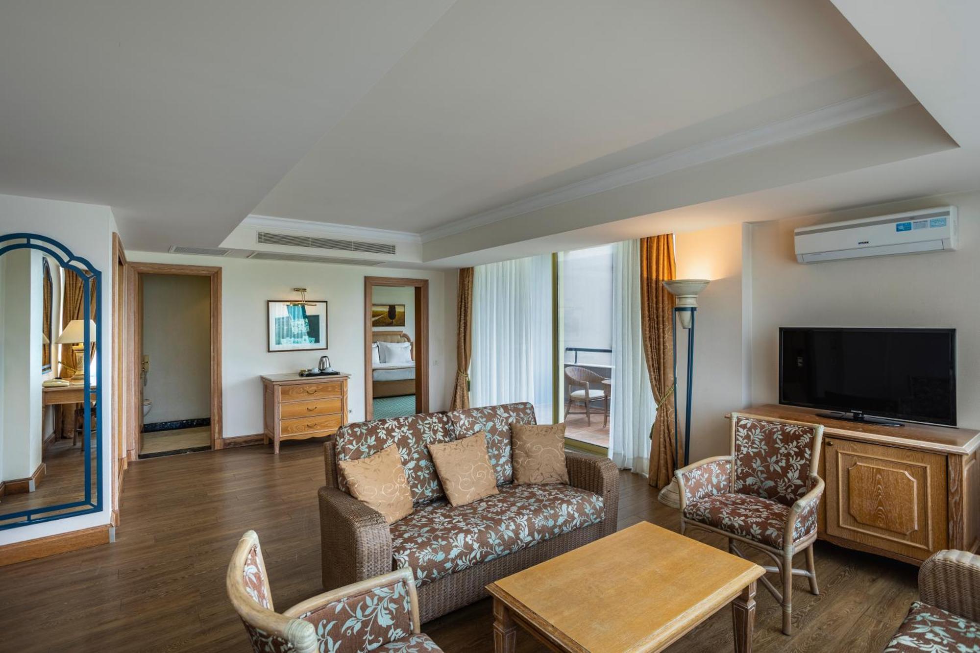 Simena Comfort Hotel Кемер Екстериор снимка